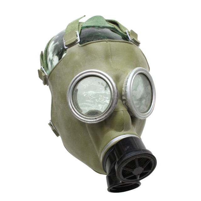 Polish MC-1 Gas Mask with Bag – Midland Army Navy Disposals